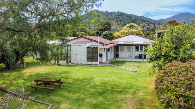 35 West Crescent Te Puru_9