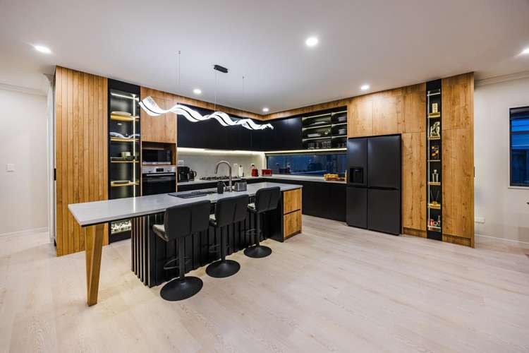 74 Tir Conaill Avenue Flat Bush_6