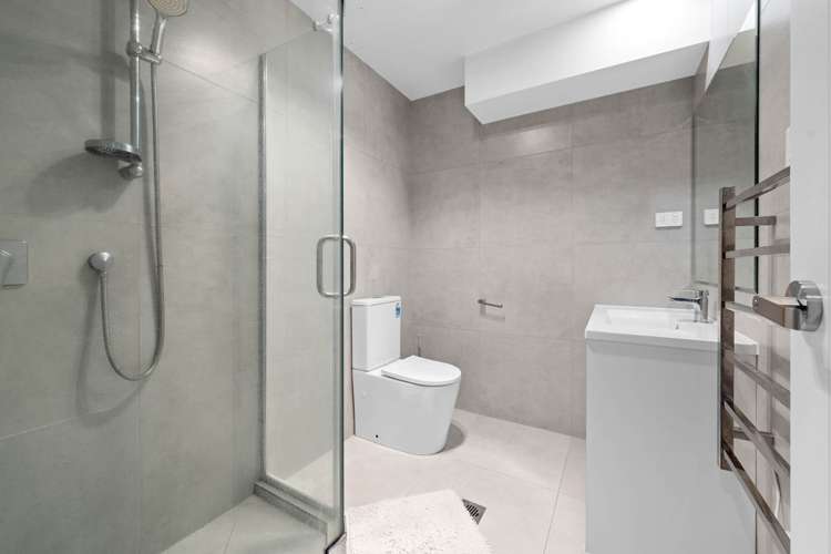 2/26 Price Crescent Mt Wellington_10