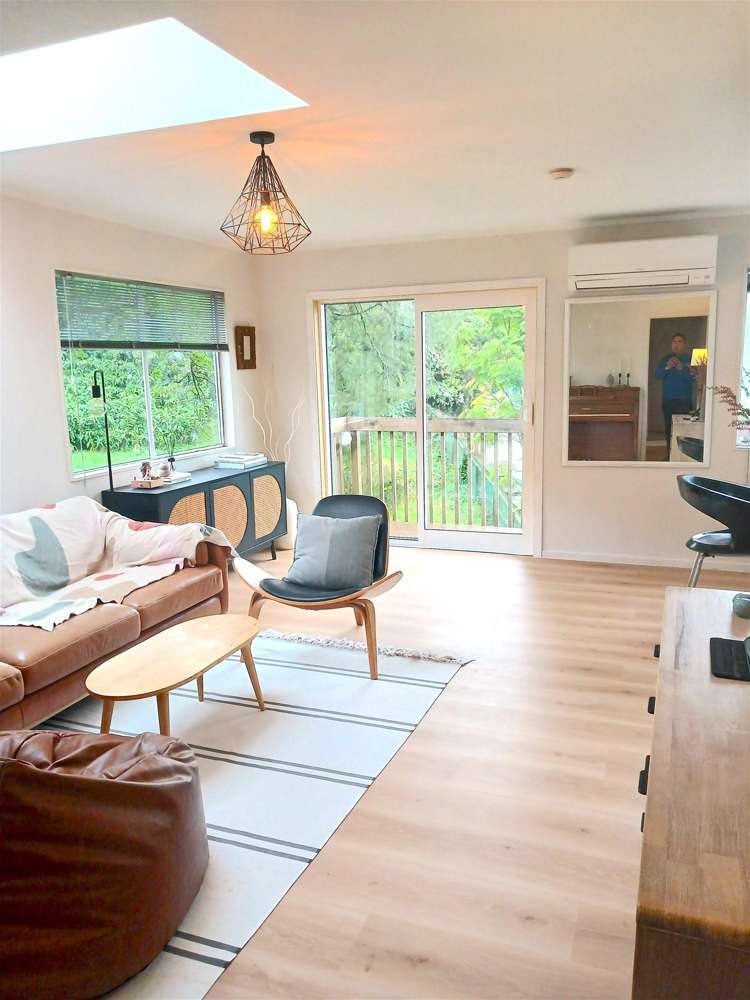 8 Limmer Place Browns Bay_11