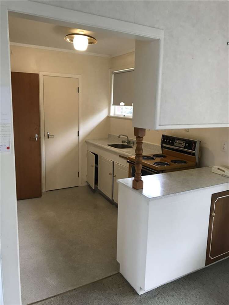 1/11 Sea Spray Drive Bucklands Beach_5