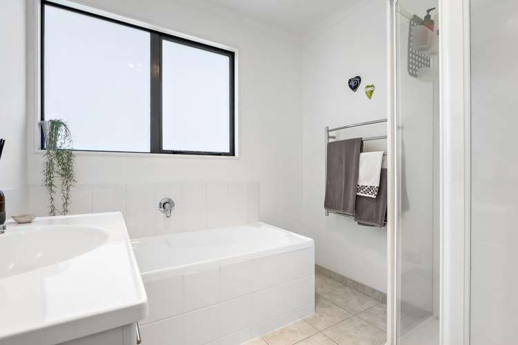 11 Amber Glen Albany_17