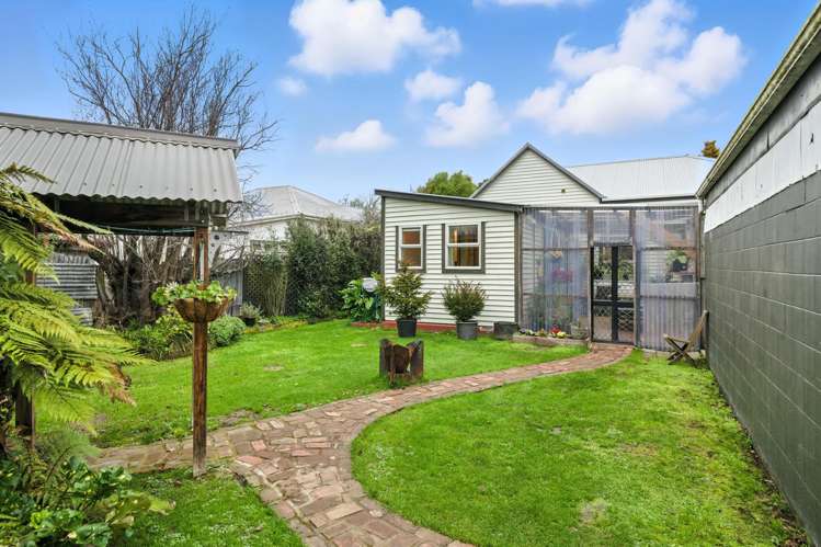 19 Sullivan Avenue Woolston_15