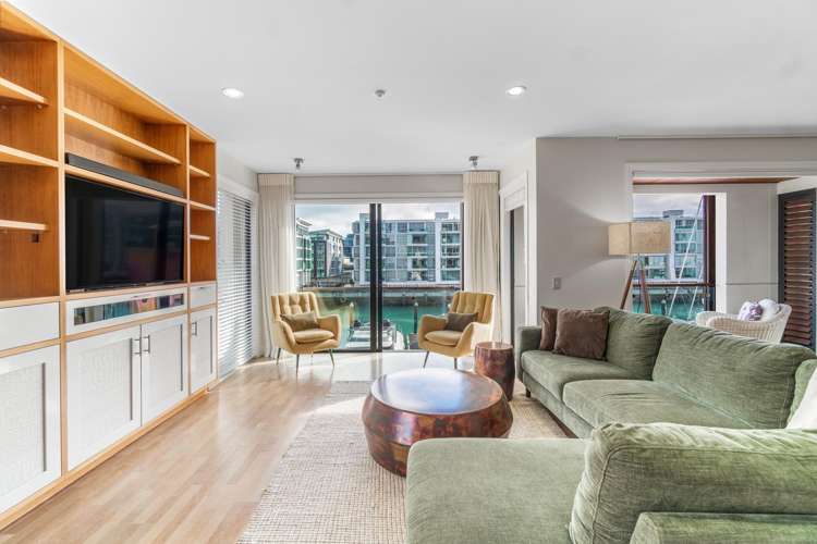 1A/22 Pakenham Street_5