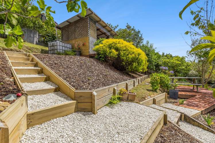 67 Washbourn Drive Richmond_10