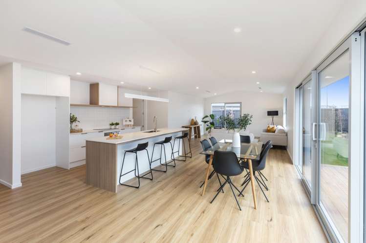66 Whitehorn Drive_4