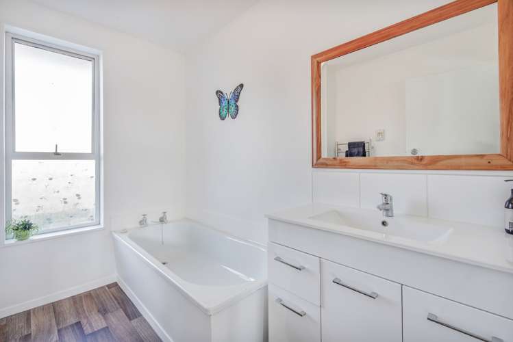 27 Seafield Place South New Brighton_13