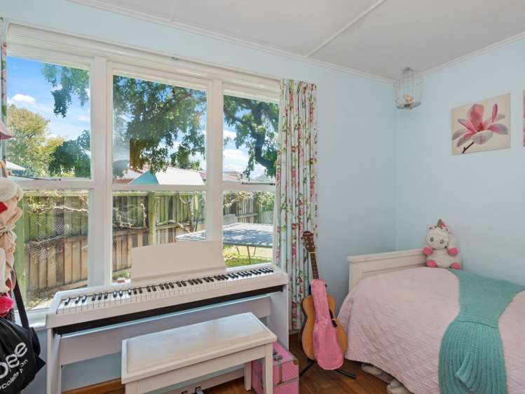 5 Awatea Road Hornby_11