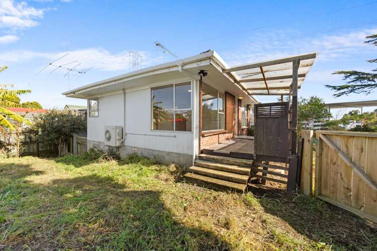 2/6 Roseburn Place Pakuranga_14
