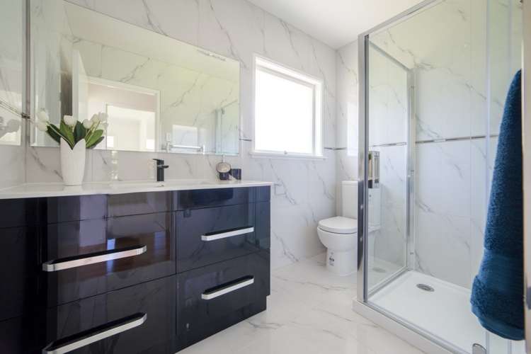 2/34 Alamein Avenue Belmont_13