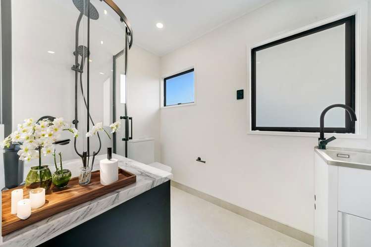 64 Redcrest Avenue Red Hill_3