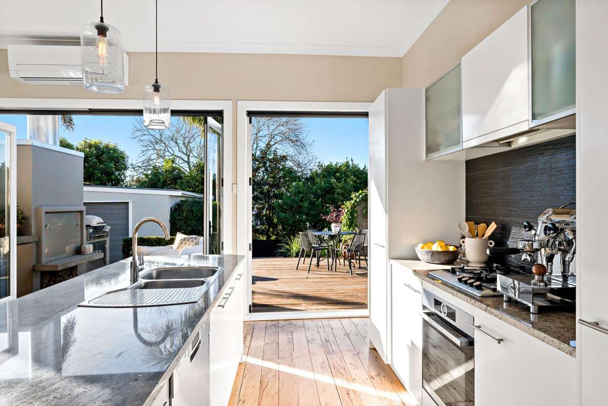 36 Halston Road_4