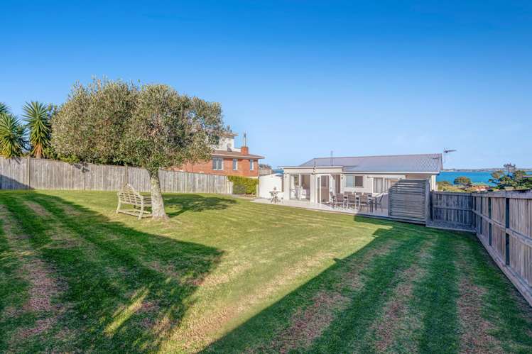 24 East Avenue Manly_18
