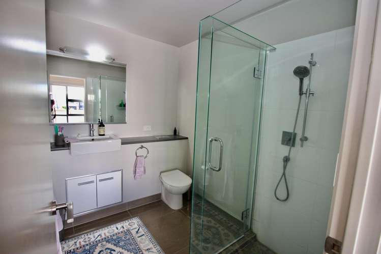 26/73 South Highway East Whitianga_12