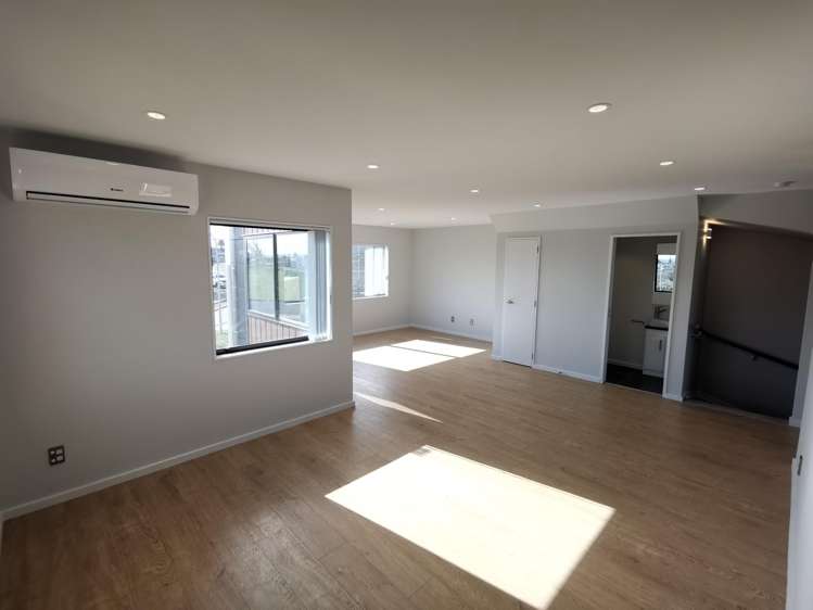 29 Meritage Lane Te Atatu South_6