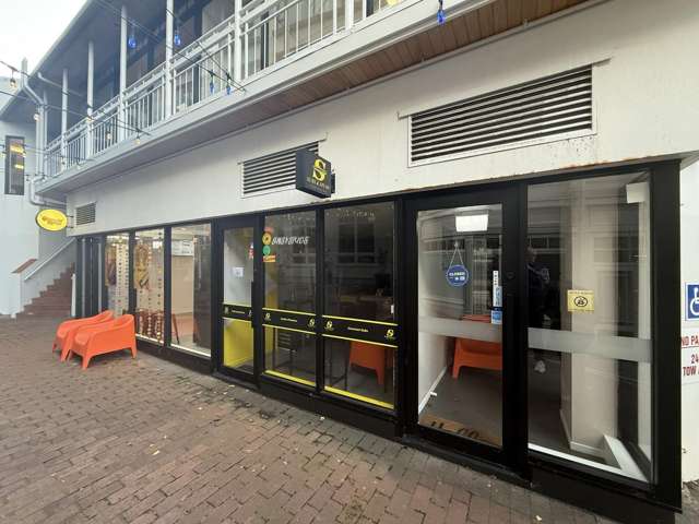 Laneway hospo - small but ready!