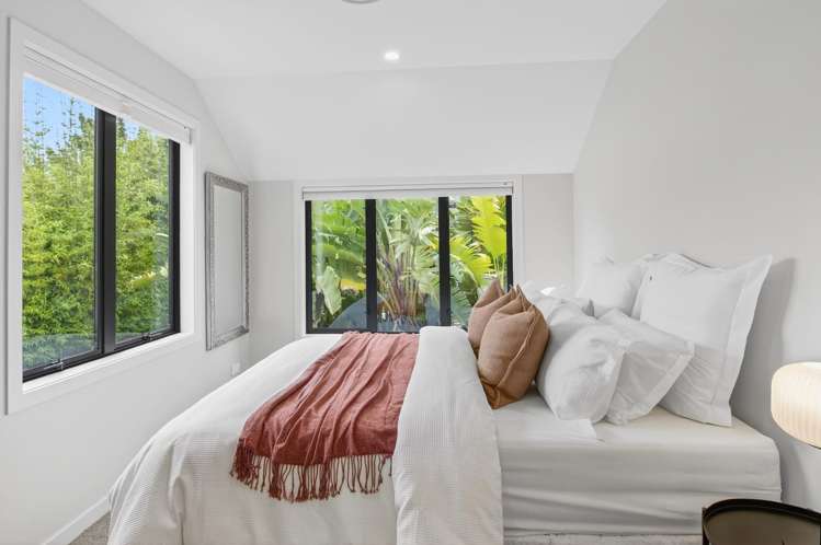 21c Newell Street Point Chevalier_10