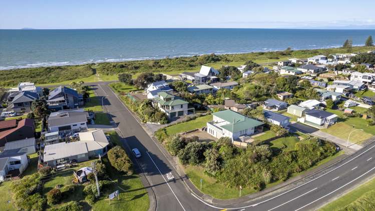 2 Elizabeth Street Ohope_24