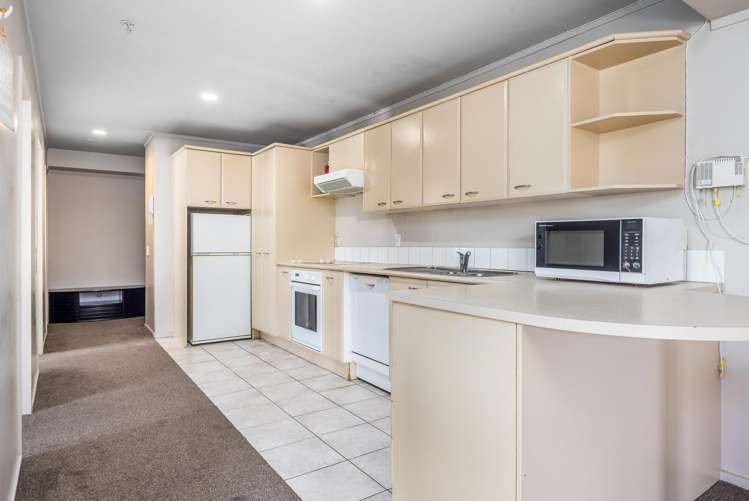 Unit 10B/6 Whitaker Place Grafton_16