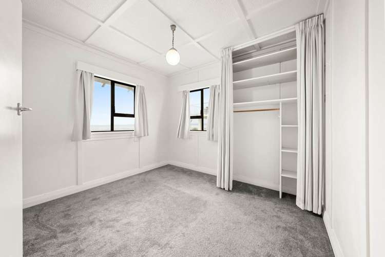 9 The Esplanade Eastern Beach_9