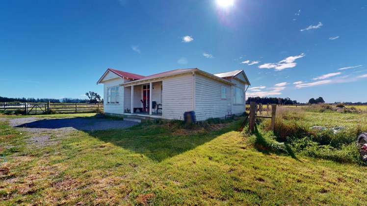 171 Wards Road Chertsey_16