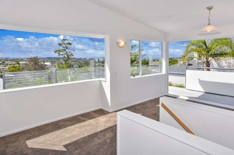 15 Mizpah Road Waiake_13