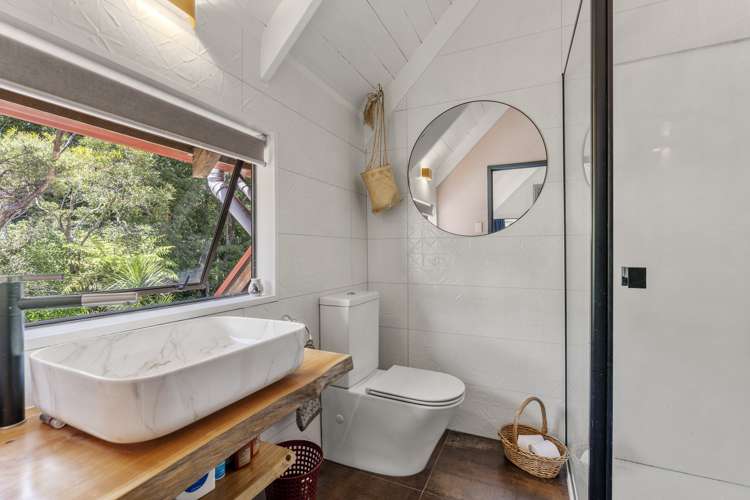 76 Island Bay Road Beach Haven_19