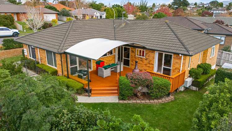 8 Toledo Avenue Henderson Heights_34