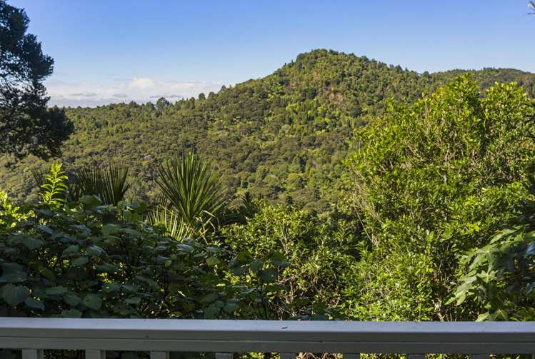 136 Opanuku Road Henderson Valley_14