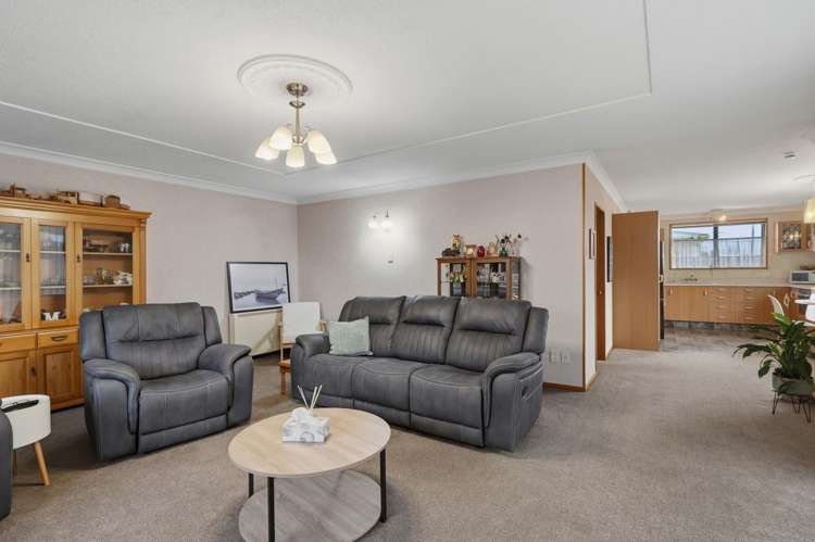 37 Renfrew Street_3
