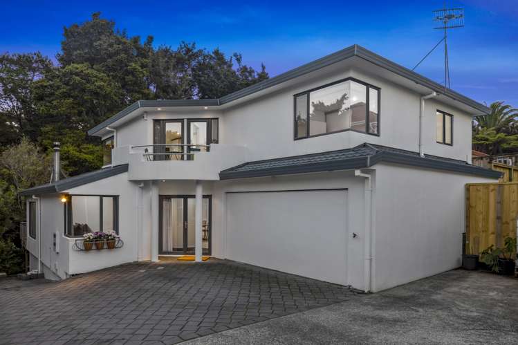 2/15 Wernham Place Northcote_17