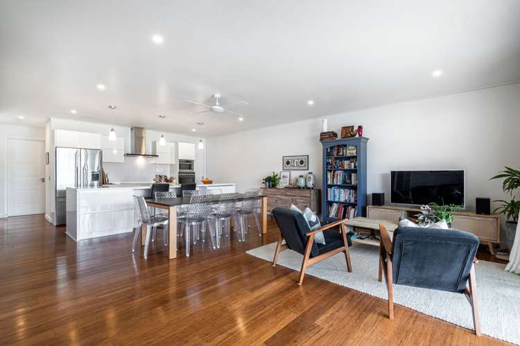 3/6 The Marina Tairua_10