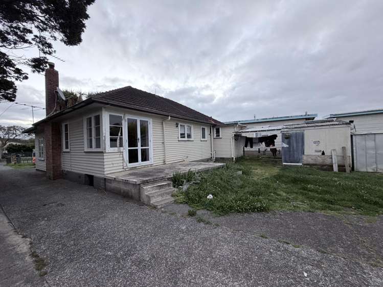 26 Gloucester Road 10686_15