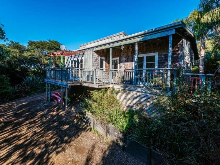 55 Te Toki Road Ostend_20