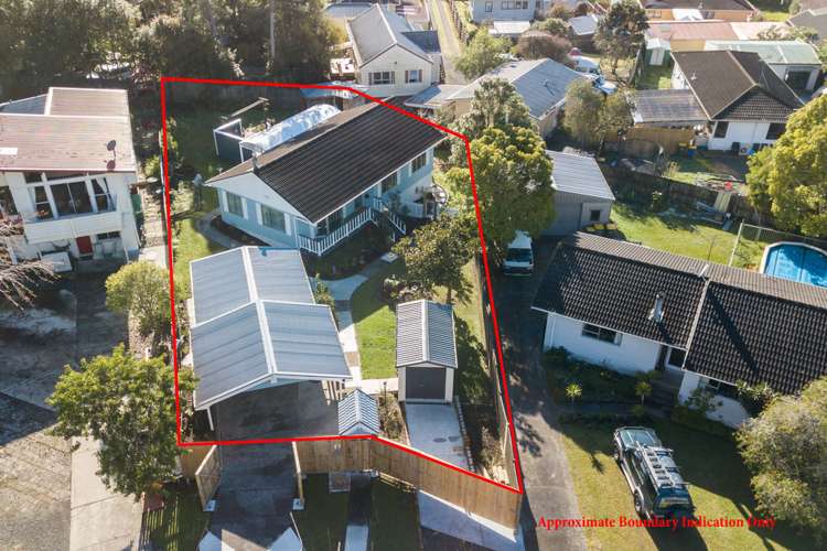 15 Pitcher Place Glen Eden_21