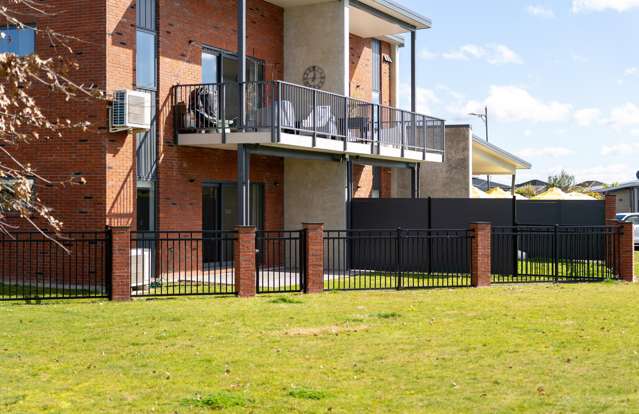2/49 Pengover Avenue Cambridge_4