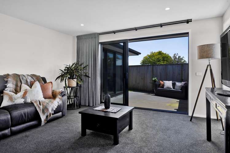 8 Wheki Lane Inglewood_12