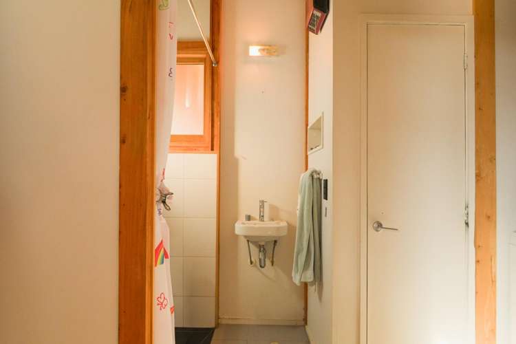 12 Alanbrooke Place Karori_11