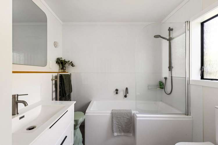 79a Grange Road Otumoetai_17