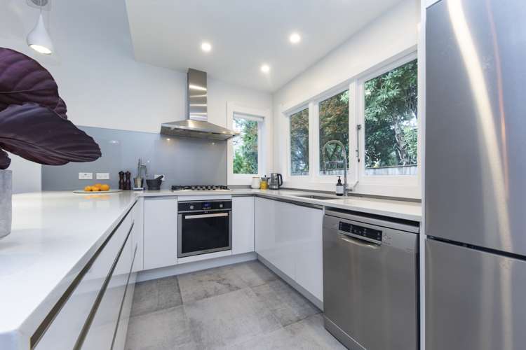 117 Grey Street Onehunga_10