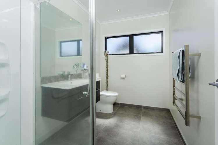 2 Rarahu Road Hobsonville_21