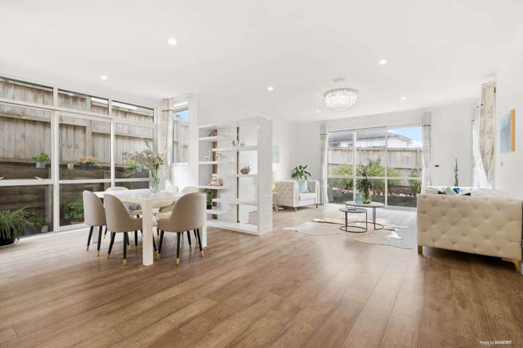 105 Medallion Drive Oteha_11