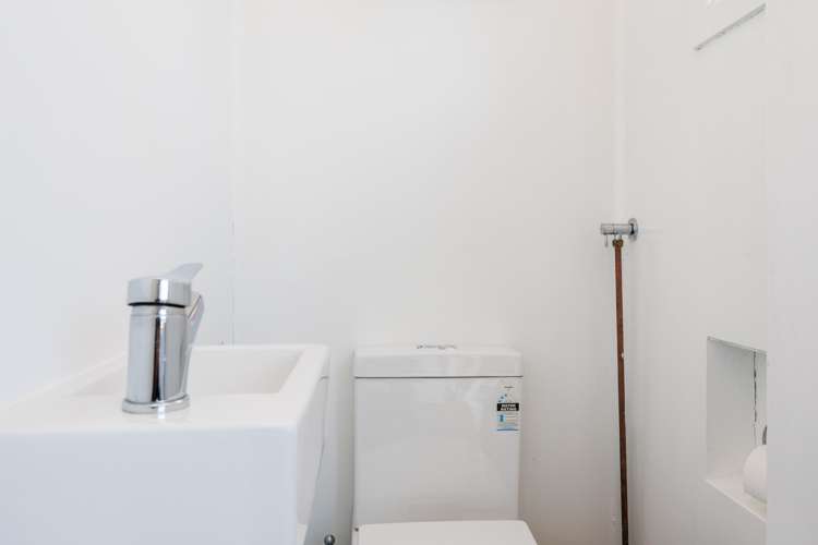 678 Main Street Palmerston North Central_17