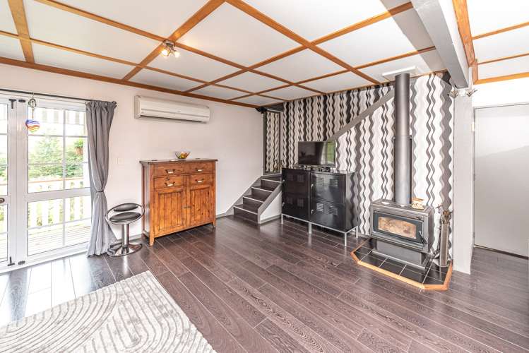 10 D'Arcy Road Bastia Hill_5