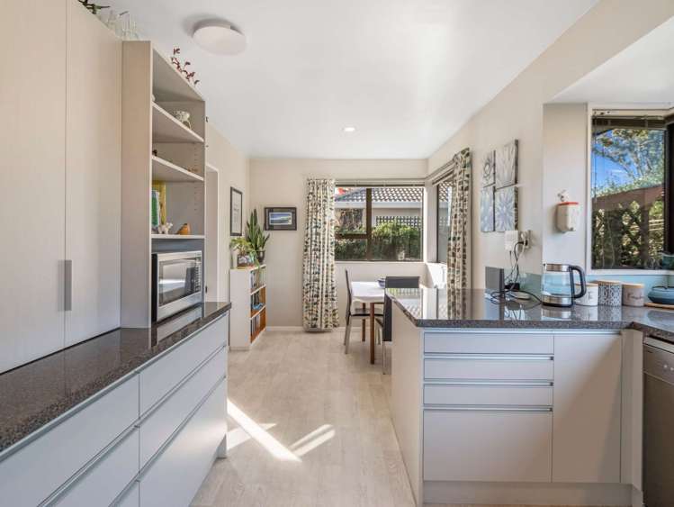 4/51 Neill Street_4