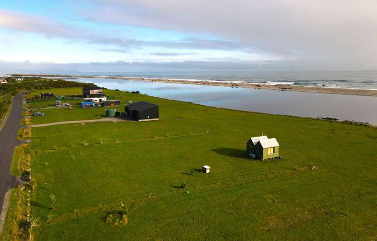 25 Fox Moth Drive Haast_10