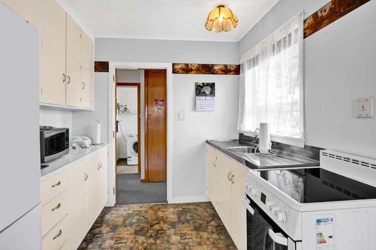 42/1 Egmont Street Hawera_7