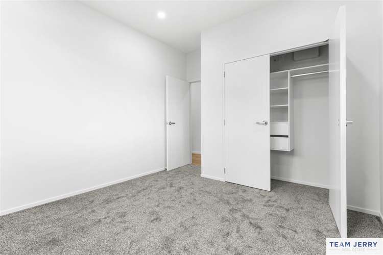 5 Rarangi Mai Lane Karaka_5