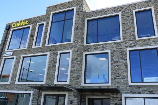 Premium Office in the Heart of Three Parks