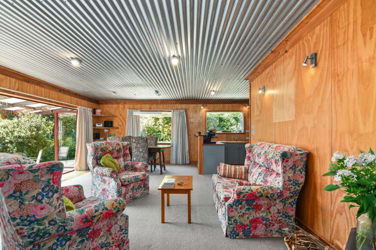 15 Tukurua Road Parapara_3